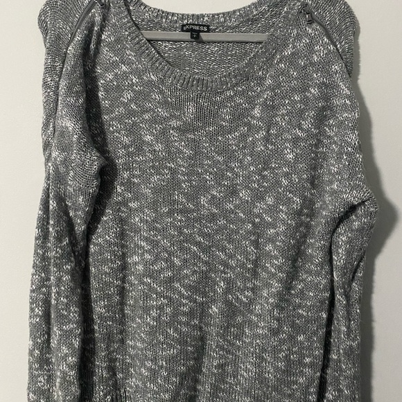 EXPRESS Sweater - Picture 1 of 5